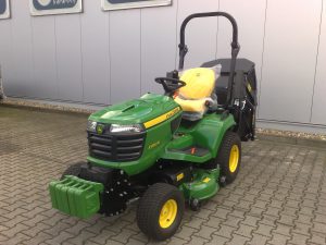 John Deere X950 R mit Dieselmotor und Hochentleerung
