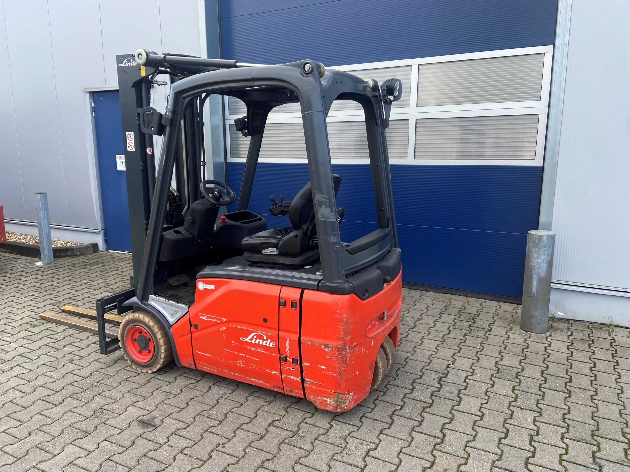 Linde E16 Elektrogabelstapler