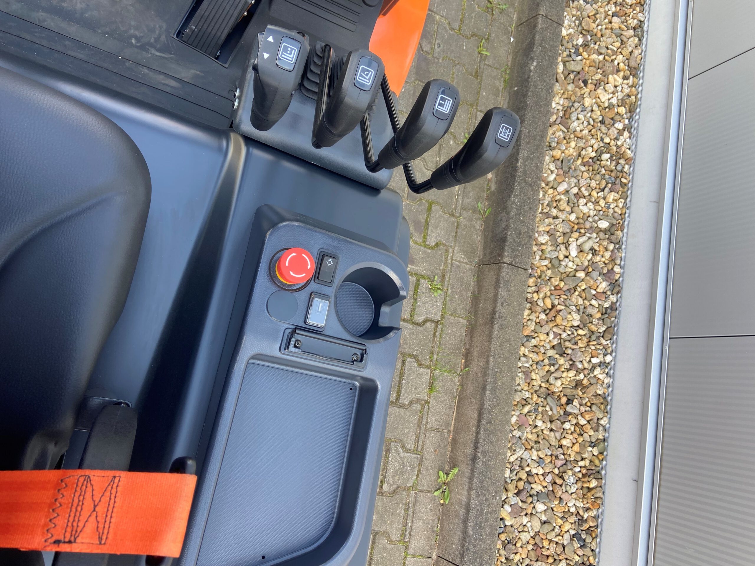 Elektrogabelstapler Doosan B25NS