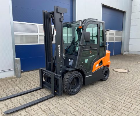 Doosan D30NXS Dieselgabelstapler