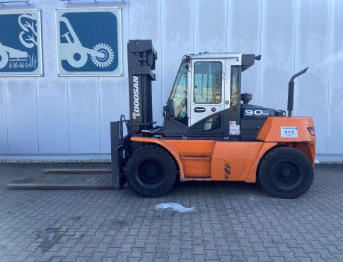 Doosan D 90S-7 Dieselgabelstapler
