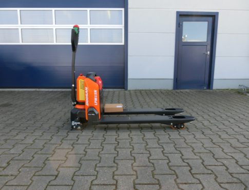 Doosan Lithium Power Niederhubwagen 1,5 t